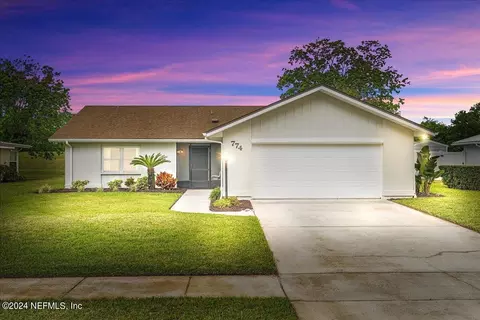 774 Gilda Dr, Saint Augustine, FL 32086