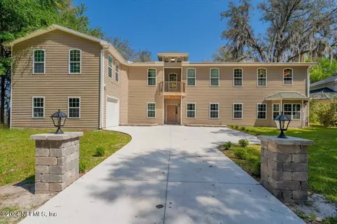 1061 Cedar Bay Rd, Jacksonville, FL 32218
