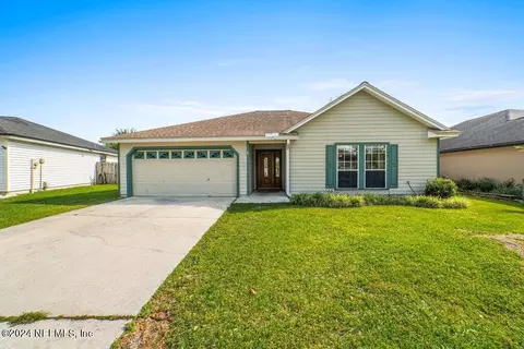 2994 Tunica Trl, Middleburg, FL 32068