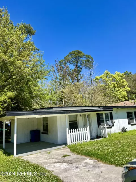 8731 Eaton Ave, Jacksonville, FL 32211