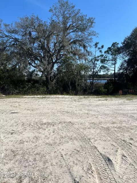 5047 Clapboard Creek Dr, Jacksonville, FL 32226