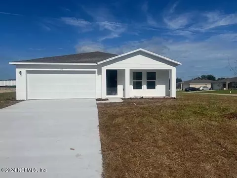 112 River Hill Dr, Welaka, FL 32193
