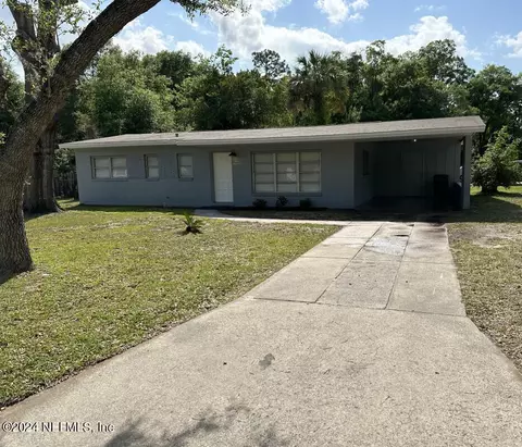 100 Dellwood Ave, Palatka, FL 32177