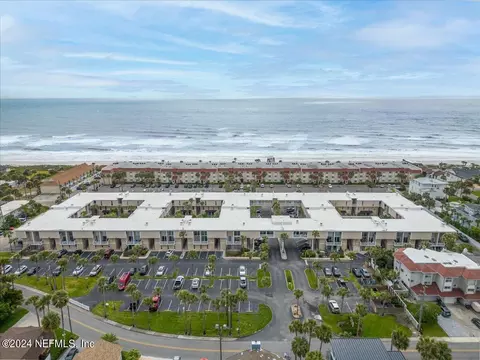 901 Ocean Blvd #16, Atlantic Beach, FL 32233