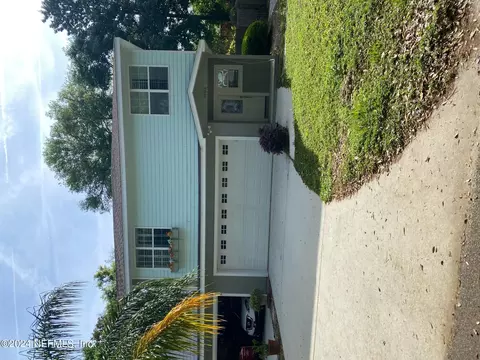 1902 Oak Dr, Fernandina Beach, FL 32034