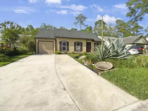 3929 English Colony Dr N, Jacksonville, FL 32257