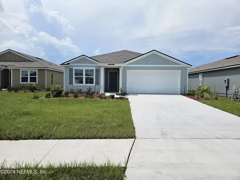 2230 Wagon Ln, Green Cove Springs, FL 32043