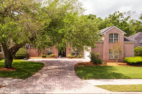 3844 Biggin Church Rd W, Jacksonville, FL 32224