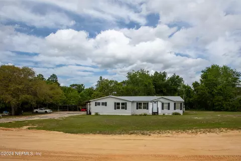 5614 E Overlook Dr, Keystone Heights, FL 32656