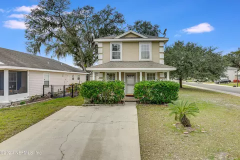 699 Oak Arbor Cir, Jacksonville, FL 32206
