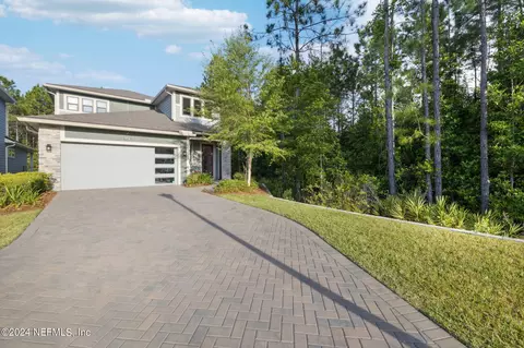 9716 Invention Ln, Jacksonville, FL 32256