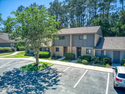 85 Debarry Ave #1042, Orange Park, FL 32073