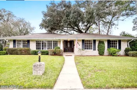 2878 Chelton Rd, Jacksonville, FL 32216