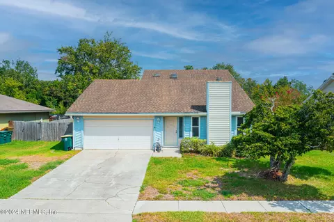 4573 Crosstie Rd N, Jacksonville, FL 32257