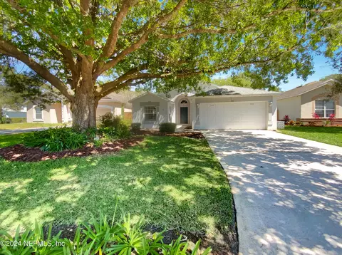 3331 Abbeyfield Dr E, Jacksonville, FL 32277