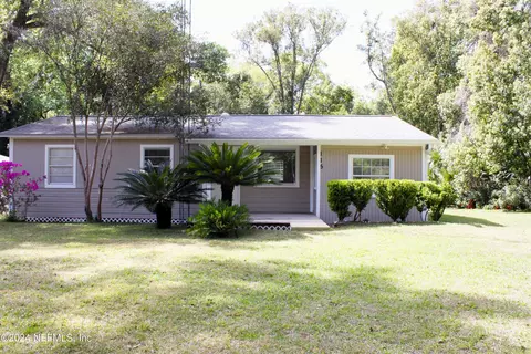 115 Magnolia Ct, Melrose, FL 32666