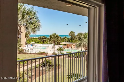 4 Ocean Trace Rd #303, Saint Augustine, FL 32080