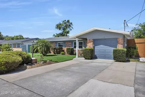 3238 Crosby Ln, Jacksonville, FL 32216