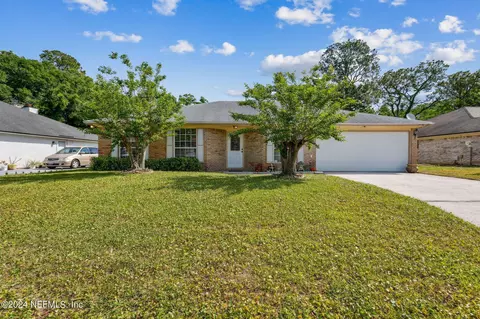 2911 Sans Pareil St, Jacksonville, FL 32246