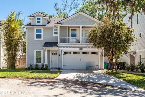 2115 Bartolome Rd, Neptune Beach, FL 32266
