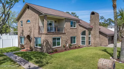 67 Jefferson Ave, Ponte Vedra Beach, FL 32082
