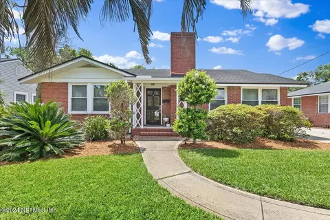 1142 Peachtree St, Jacksonville, FL 32207