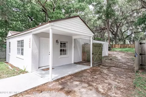 1403 NE 2nd Pl, Ocala, FL 34470