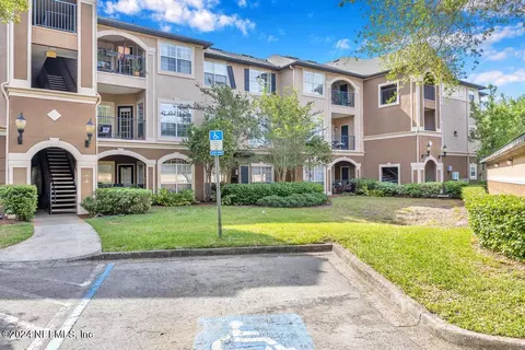 10961 Burnt Mill Rd #126, Jacksonville, FL 32256
