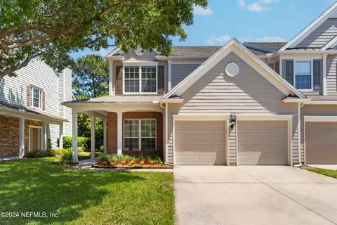 11051 Castlemain Cir E, Jacksonville, FL 32256