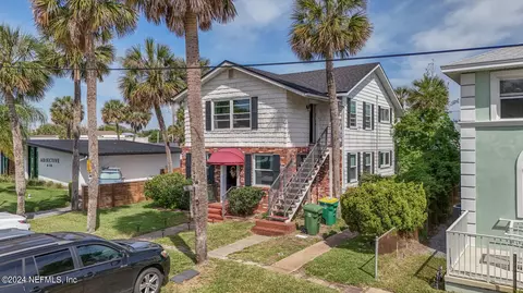 321 4th Ave N, Jacksonville Beach, FL 32250