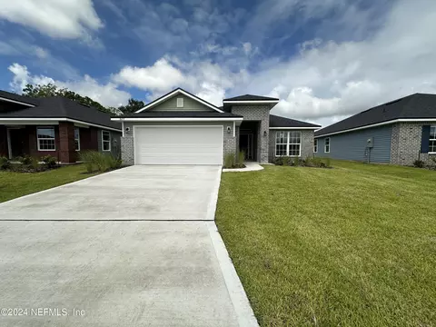 8455 Helmsley Blvd, Jacksonville, FL 32219