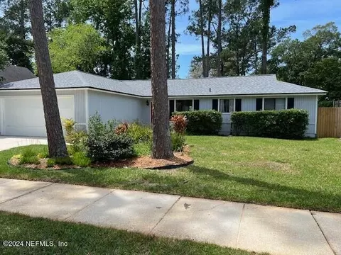 10442 Spindrift Ln, Jacksonville, FL 32257