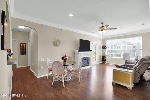 7990 Baymeadows Rd E # 309, Jacksonville, FL 32256