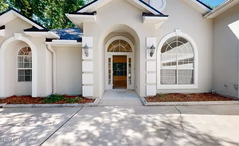 513 Oakmont Dr, Orange Park, FL 32073