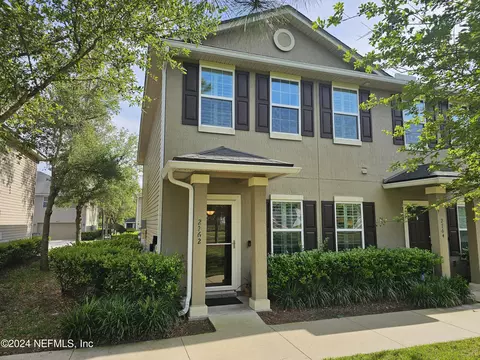 2762 Hollybrook Ln, Orange Park, FL 32073