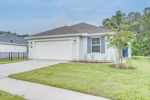 658 Panther Lake Pkwy, Jacksonville, FL 32221