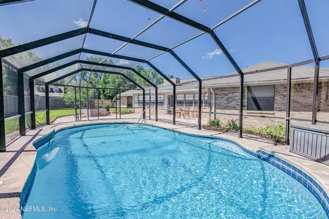 777 Cameron Dr, Orange Park, FL 32073