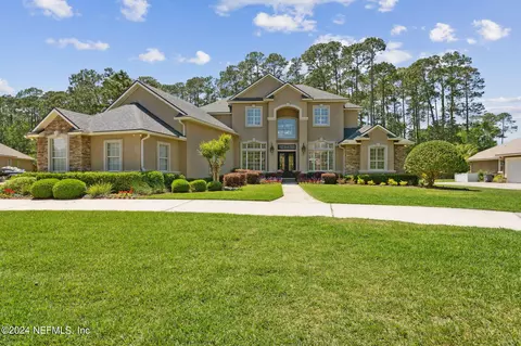413 Summerset Dr, Saint Johns, FL 32259