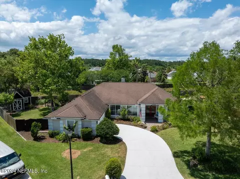 12101 Woodbridge Ct, Jacksonville, FL 32246