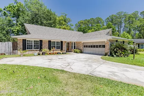 1455 Betty Ct, Orange Park, FL 32073