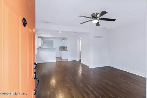 826 Mackinaw St, Jacksonville, FL 32254