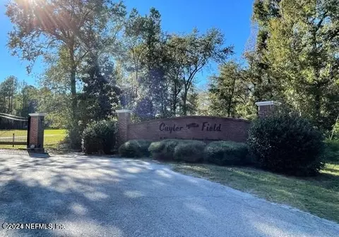 11049 Seneca Ln, Glen St. Mary, FL 32040