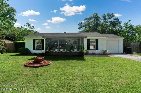 1649 Mary Beth Dr, Middleburg, FL 32068
