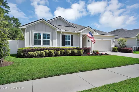 4709 Grace Farms Ln, Jacksonville, FL 32258