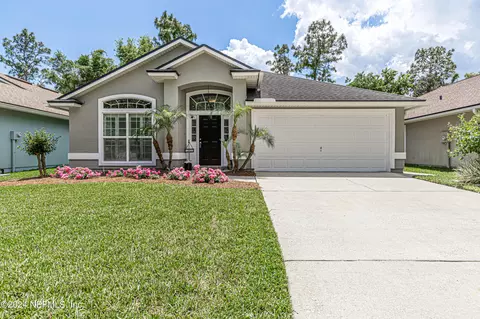 802 S Lilac Loop, Saint Johns, FL 32259