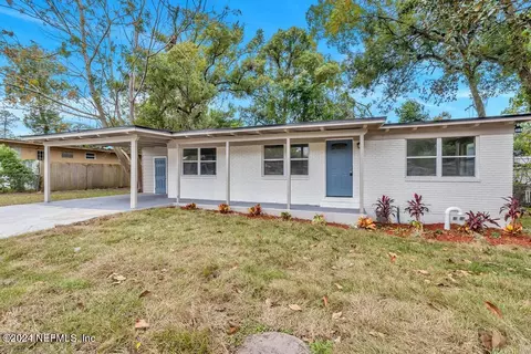 212 Pecan St, Jacksonville, FL 32211