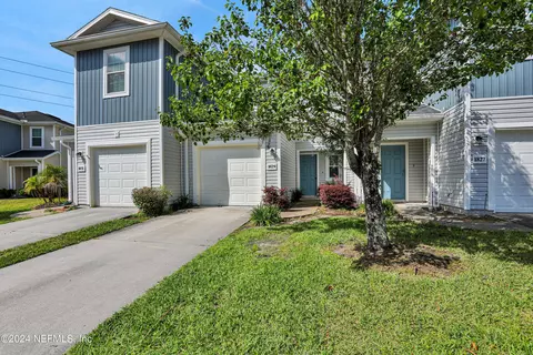 1829 Biscayne Bay Cir, Jacksonville, FL 32218