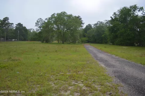 1472 Long Bay Rd, Middleburg, FL 32068