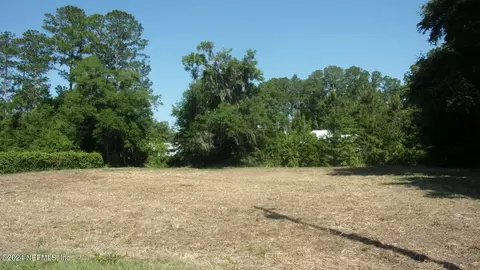 711 S Hwy 17, Satsuma, FL 32189