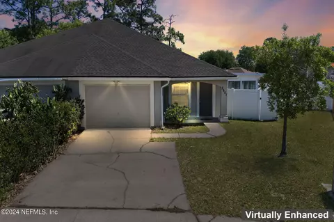 8601 Julia Marie Cir, Jacksonville, FL 32210